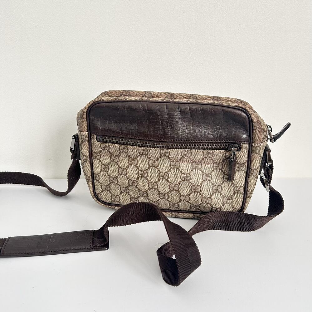 Gucci Vintage GG Supreme Sling Bag Brown
